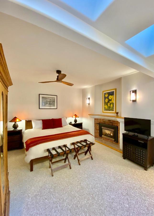Otter'S Pond Bed And Breakfast Eastsound Экстерьер фото