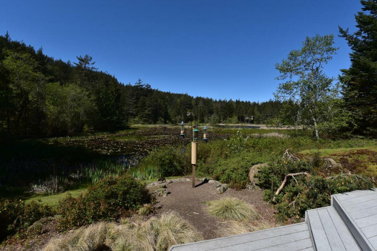 Otter'S Pond Bed And Breakfast Eastsound Экстерьер фото